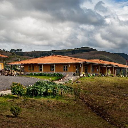 Tambo Sapalanchan Hotel Lamud Exterior photo