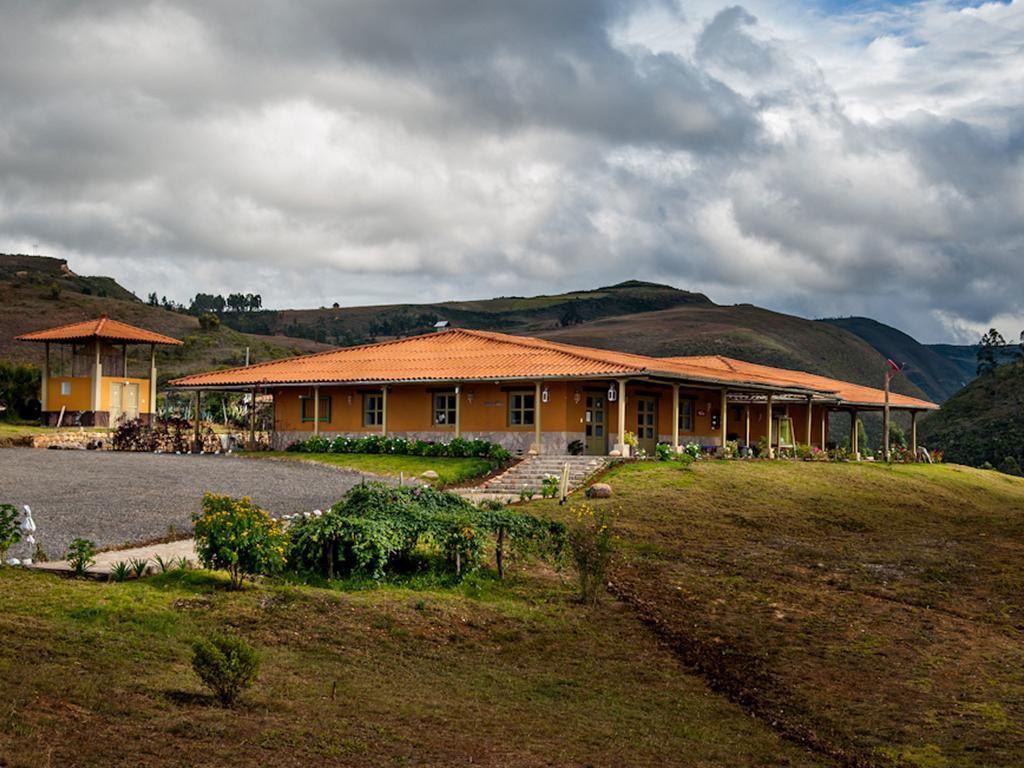 Tambo Sapalanchan Hotel Lamud Exterior photo